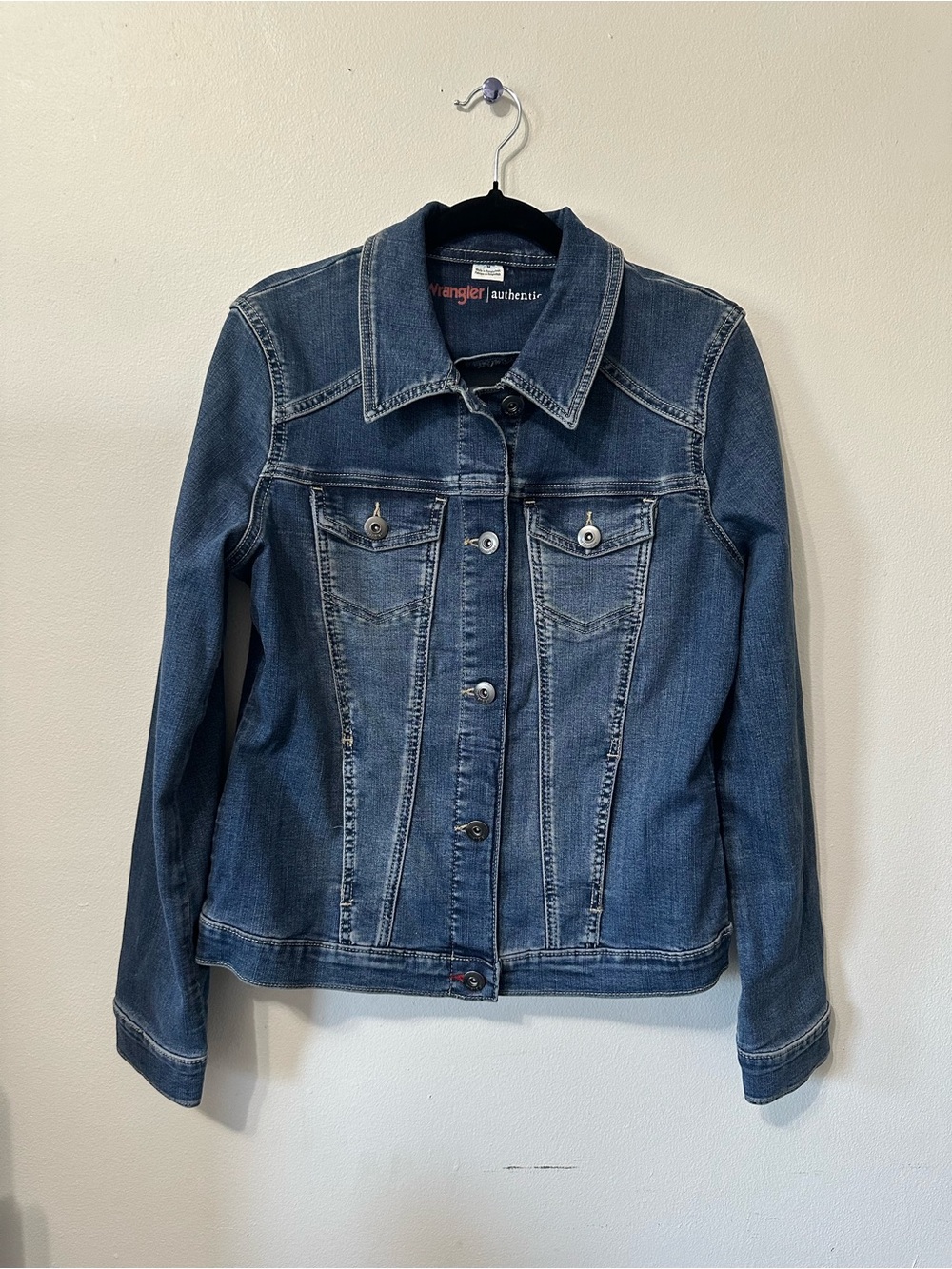 Wrangler Authentic Women's Denim Jacket with Stretch Size M